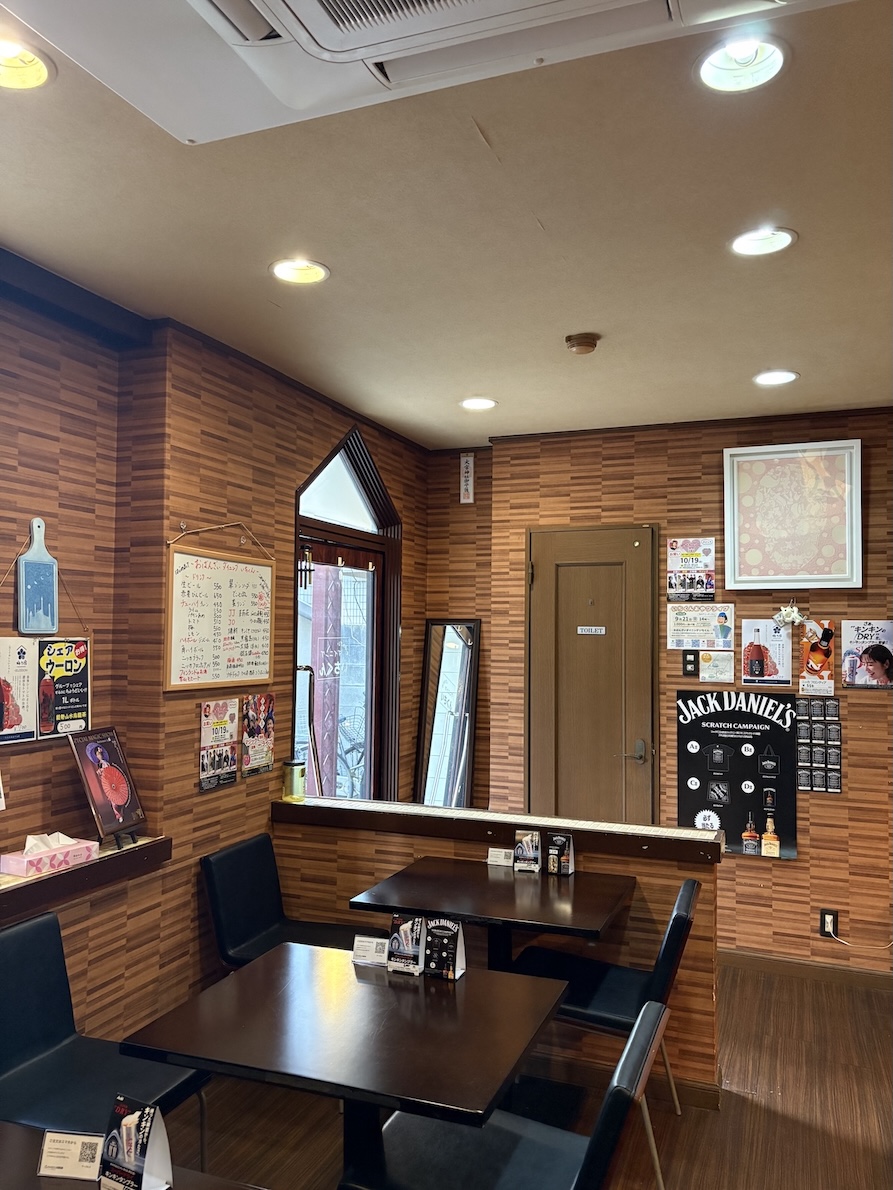 おばんざいダイニングいちくん内観